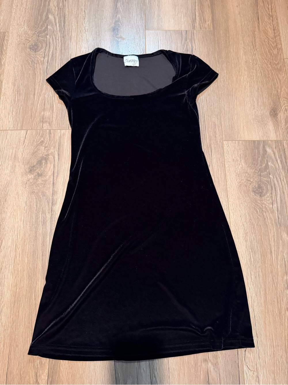 Y2K Vintage Black Velvet Dress Short Sleeve Mini Dress Chesley Y2K Vintage Small
